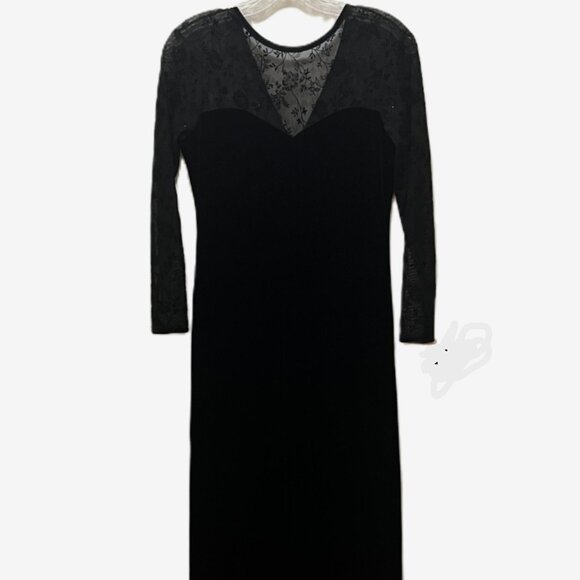Robbie Bee Black Velvet and Sparkly Lace Gown with Zipper back Size 4P - 1990's - Picture 2 of 8